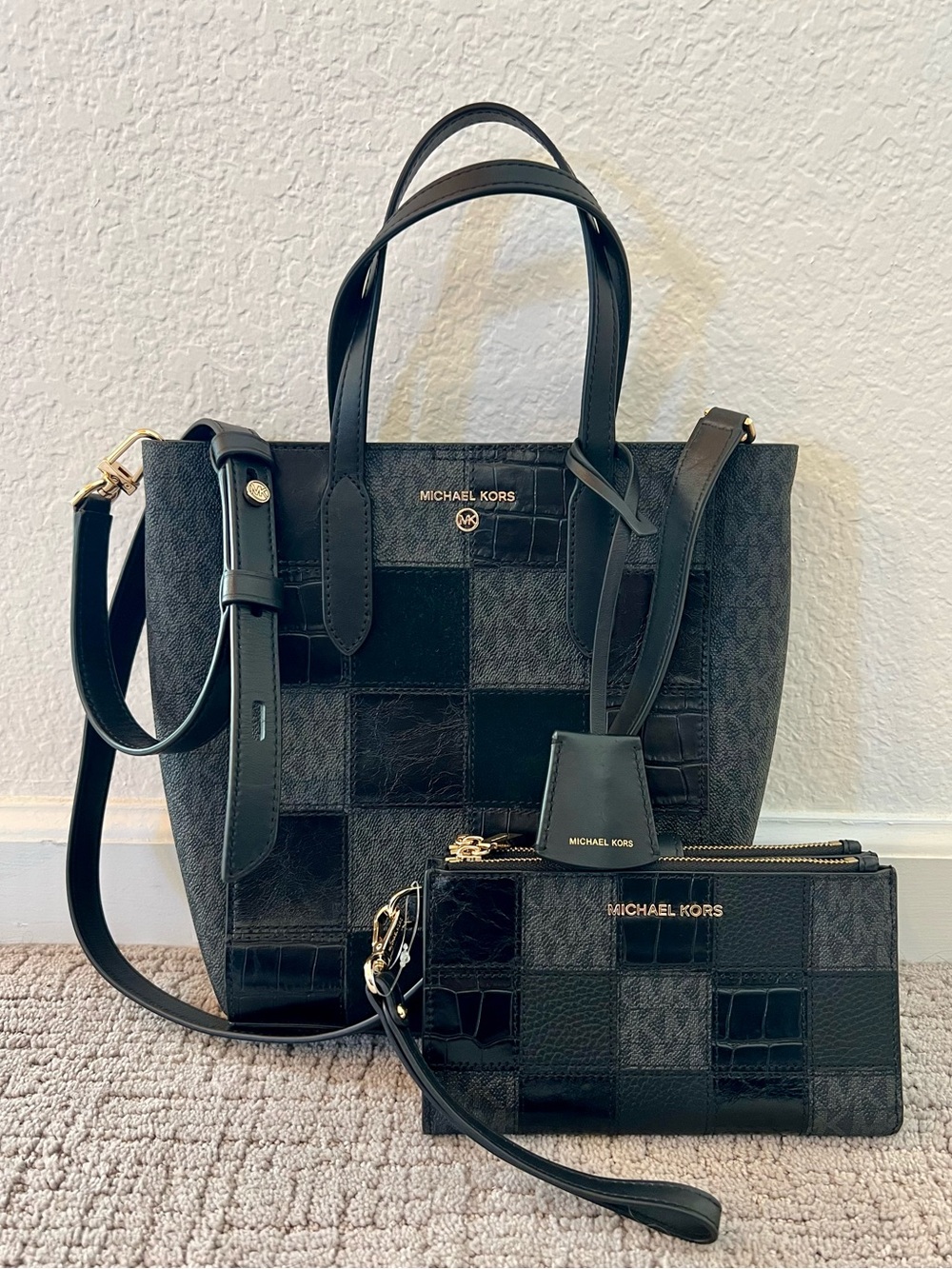 Michael Kors Sinclair NS Patchwork Shopper Tote with Matching Wristlet Wallet